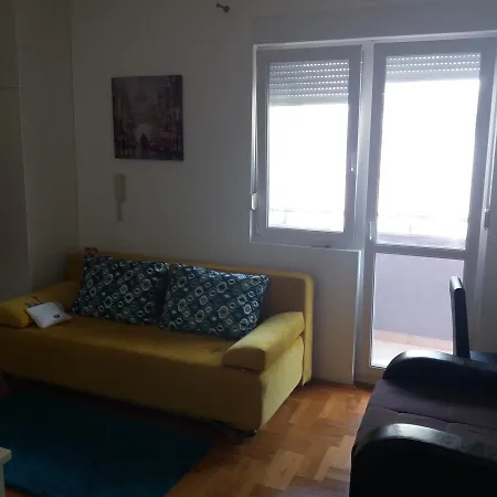 Apartman Banja ポドゴリツァ